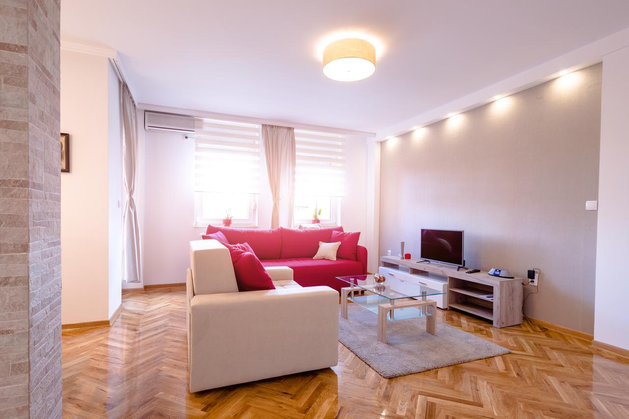 Apartman Arte Нови Сад Екстериор снимка