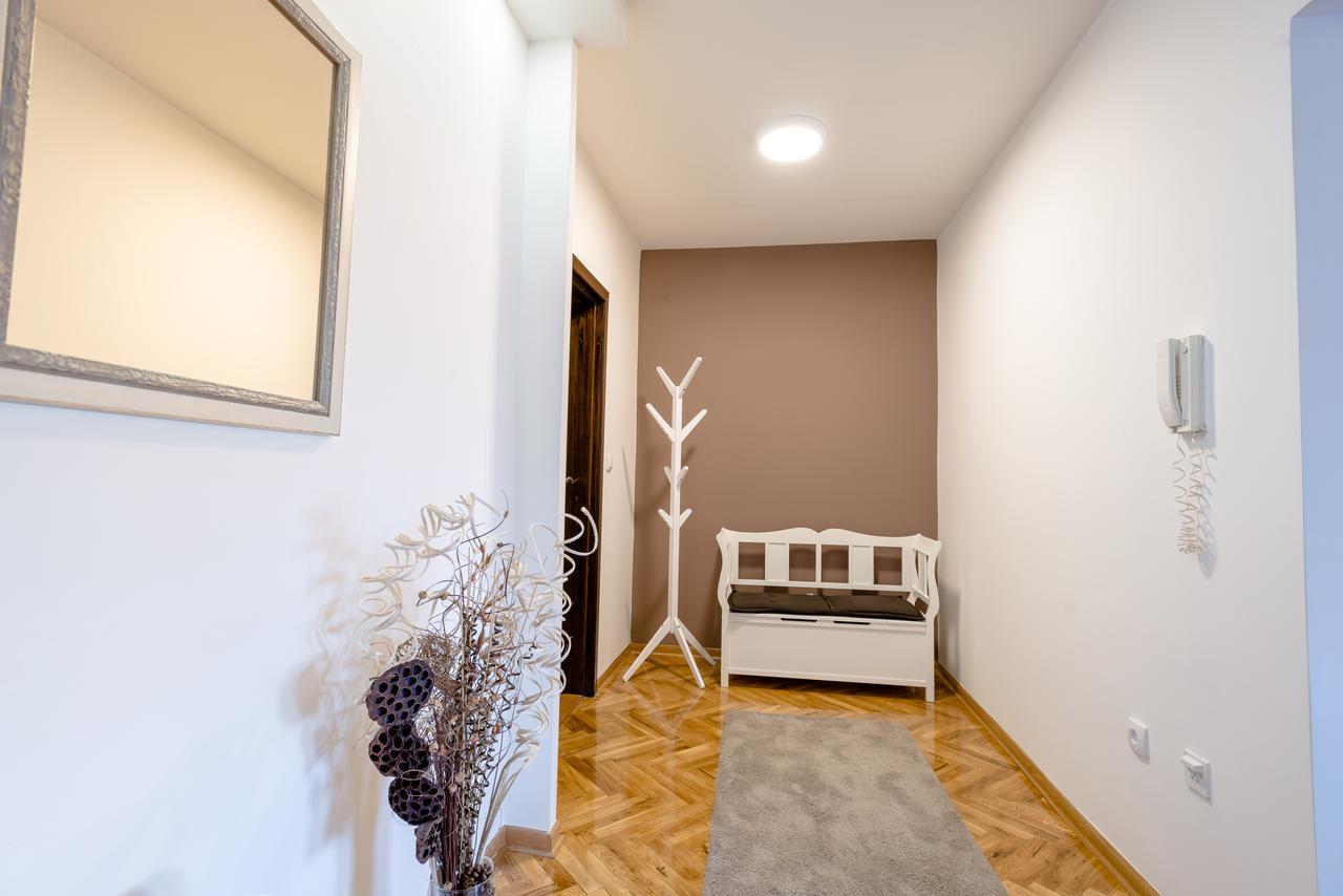 Apartman Arte Нови Сад Екстериор снимка