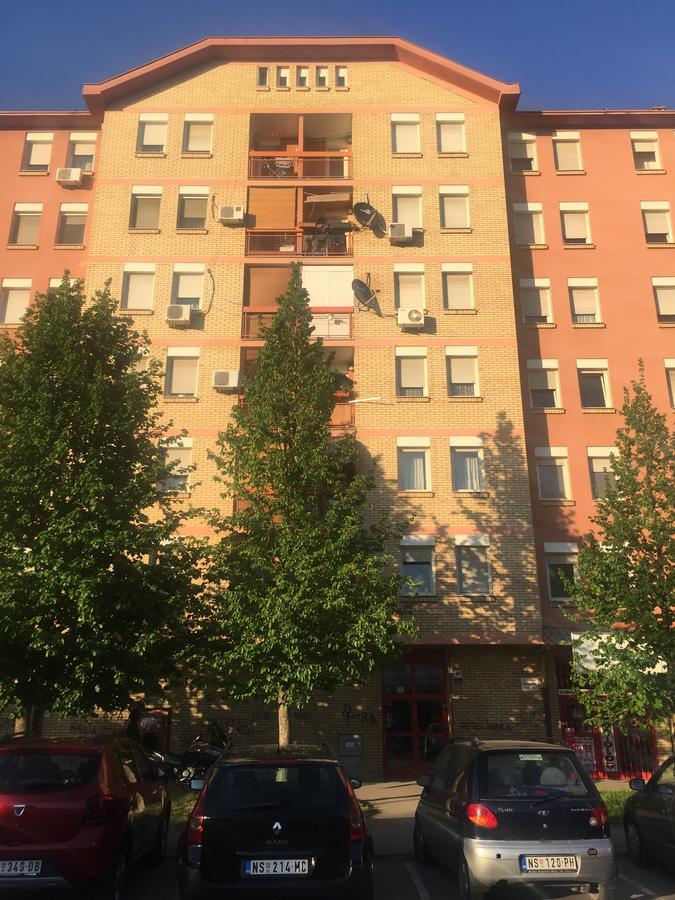 Apartman Arte Нови Сад Екстериор снимка